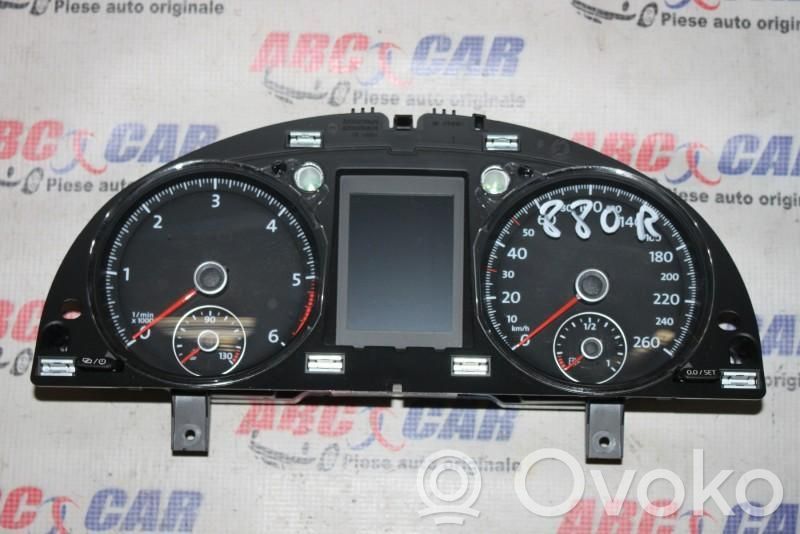 Volkswagen PASSAT B7 Reloj 