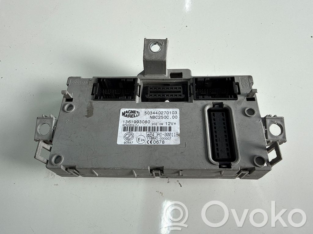 Módulo de fusible   NBC250C00,1361993080,503440270103