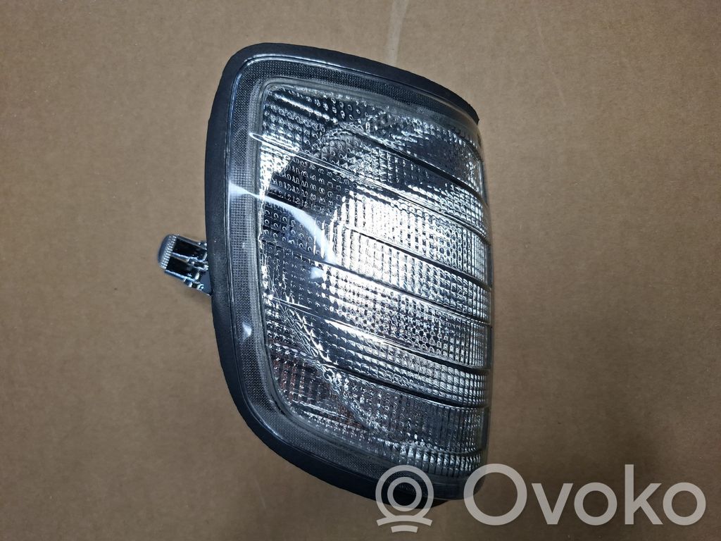 Mercedes-Benz E W124 Frontblinker 
