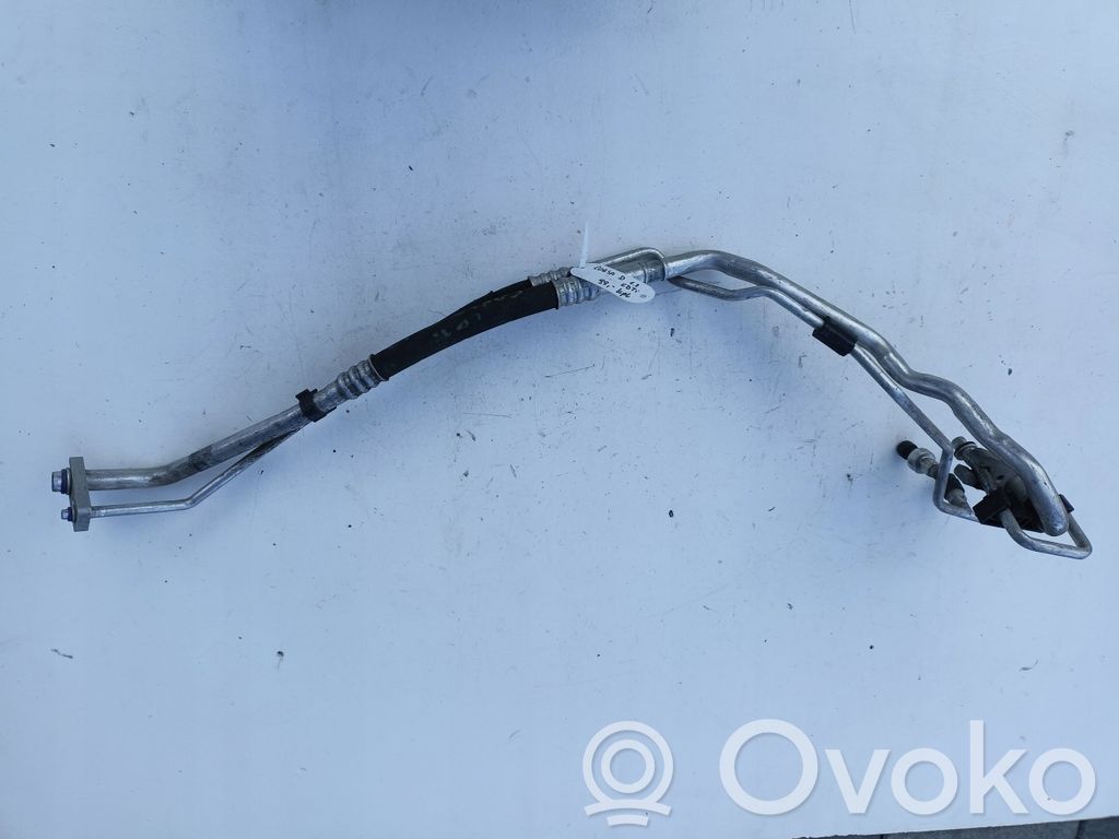 Opel Corsa D Ilmastointilaitteen putki (A/C) 