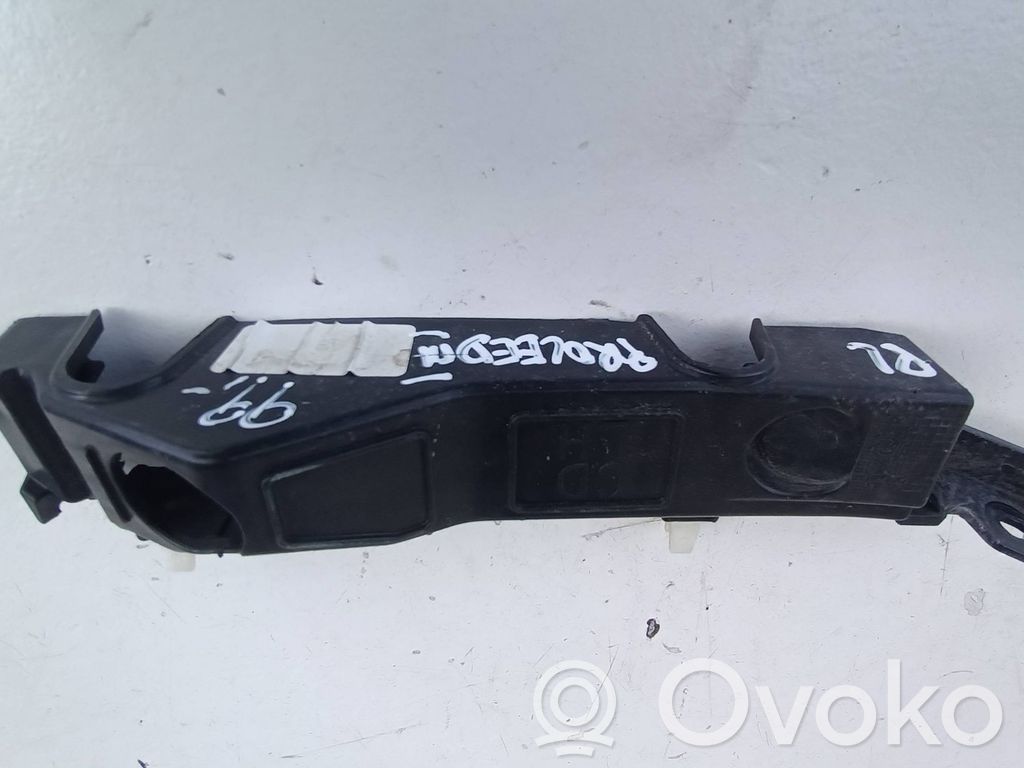 Front bumper mounting bracket   86513J7000