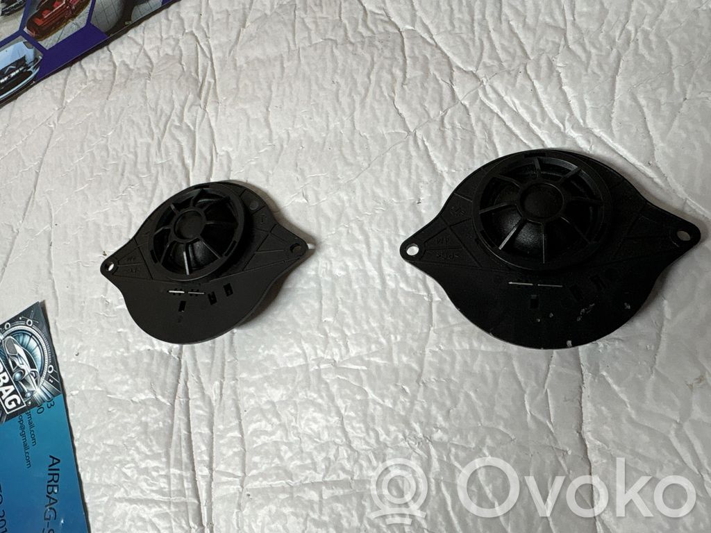 Altavoz del panel   90320000408