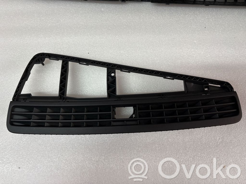 Audi A4 S4 B8 8K Paneelin lista 