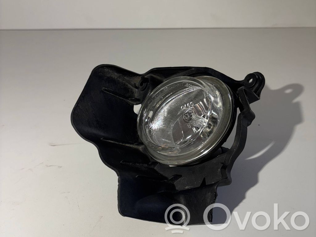 Mazda 2 Miglas lukturis priekšā 