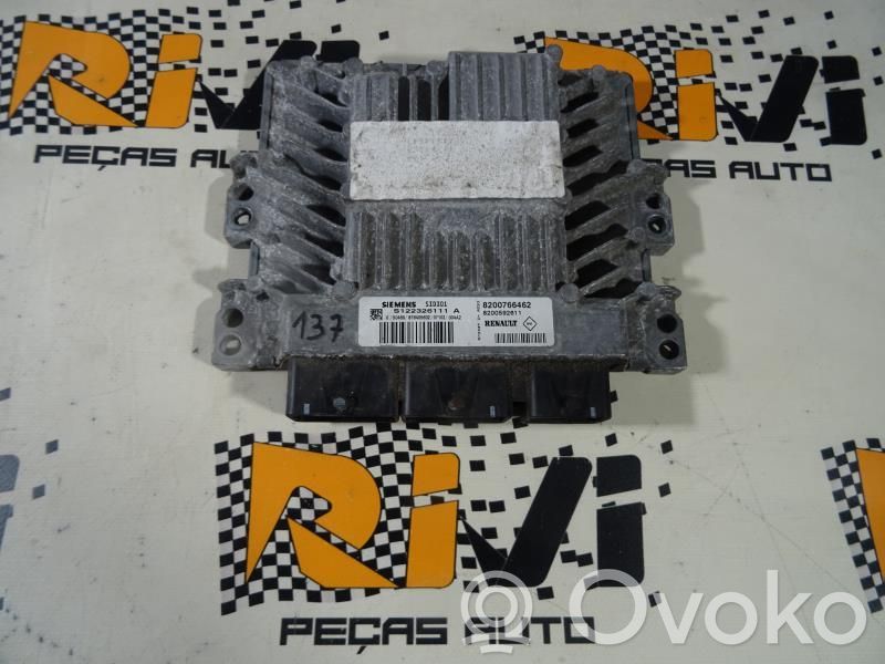 Renault Megane II Engine control unit/module 