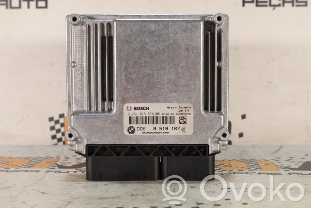 BMW 1 E82 E88 Engine control unit/module 