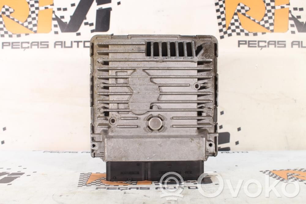 Dzinēja vadības bloks   03L906023KQ,03L906023KP,5WP42924AA
