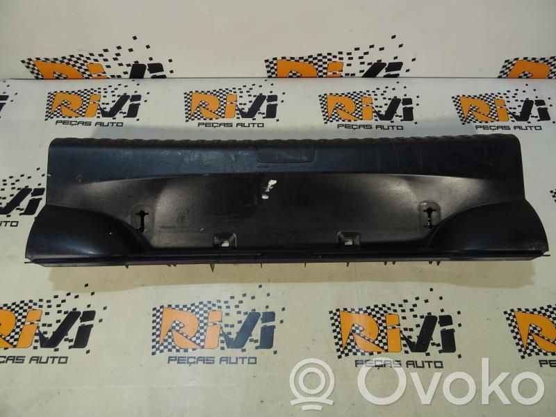 Tapis de coffre   7123335,71233359