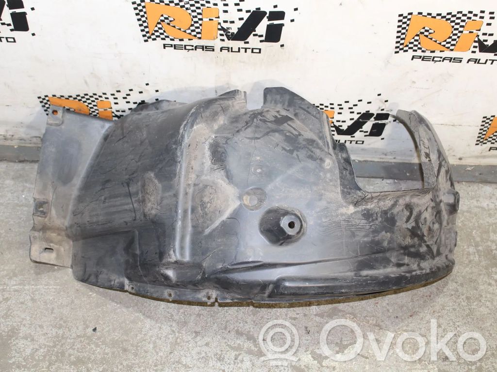 BMW 1 E82 E88 Подкрылок 