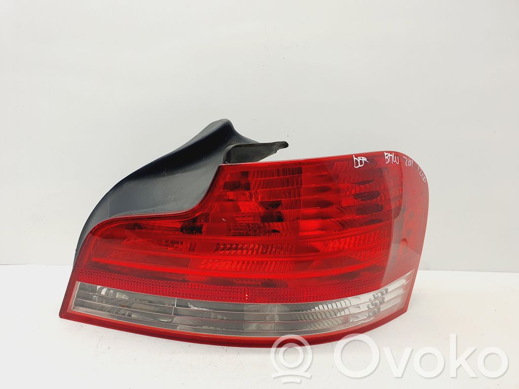 Rear/tail lights set   16614001,166142,7164972,7285642