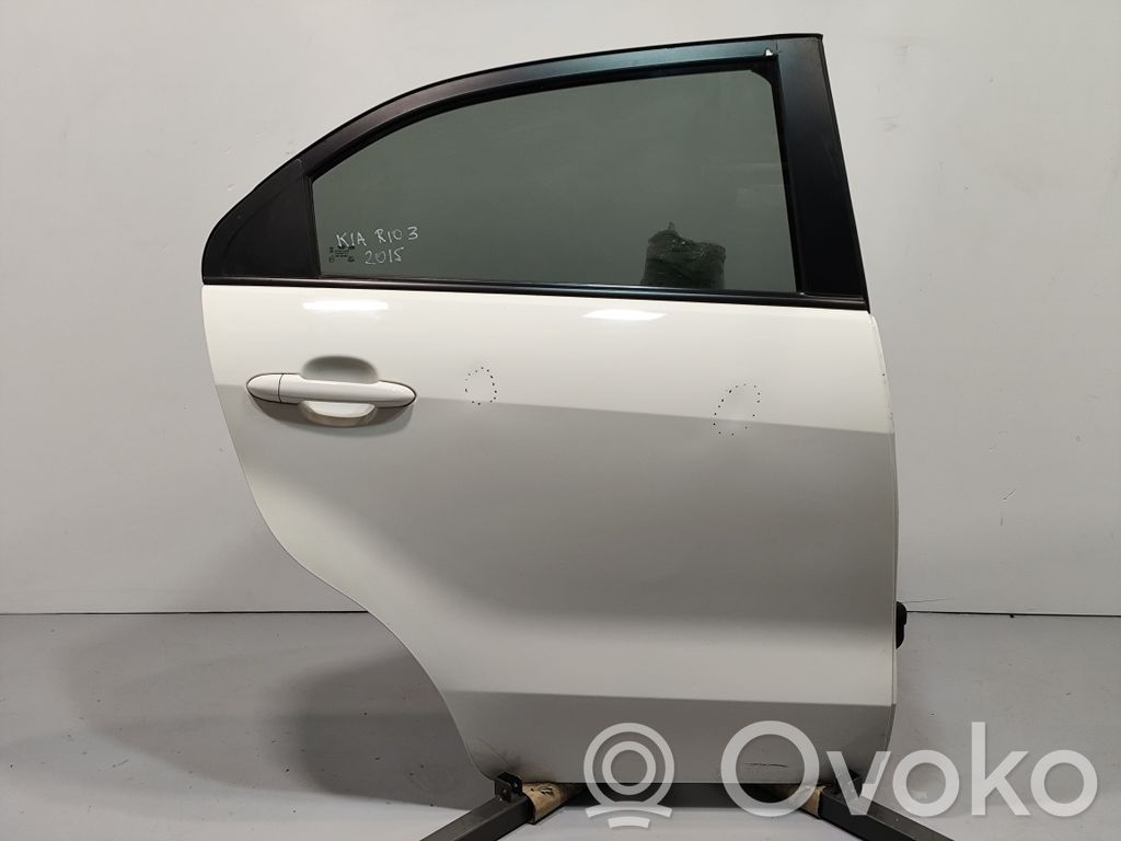 KIA Rio Aizmugurējās durvis 