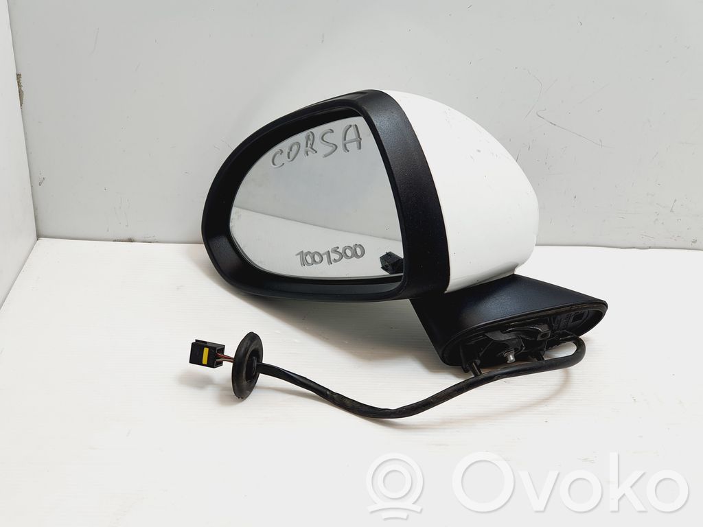Opel Corsa D Front door electric wing mirror 