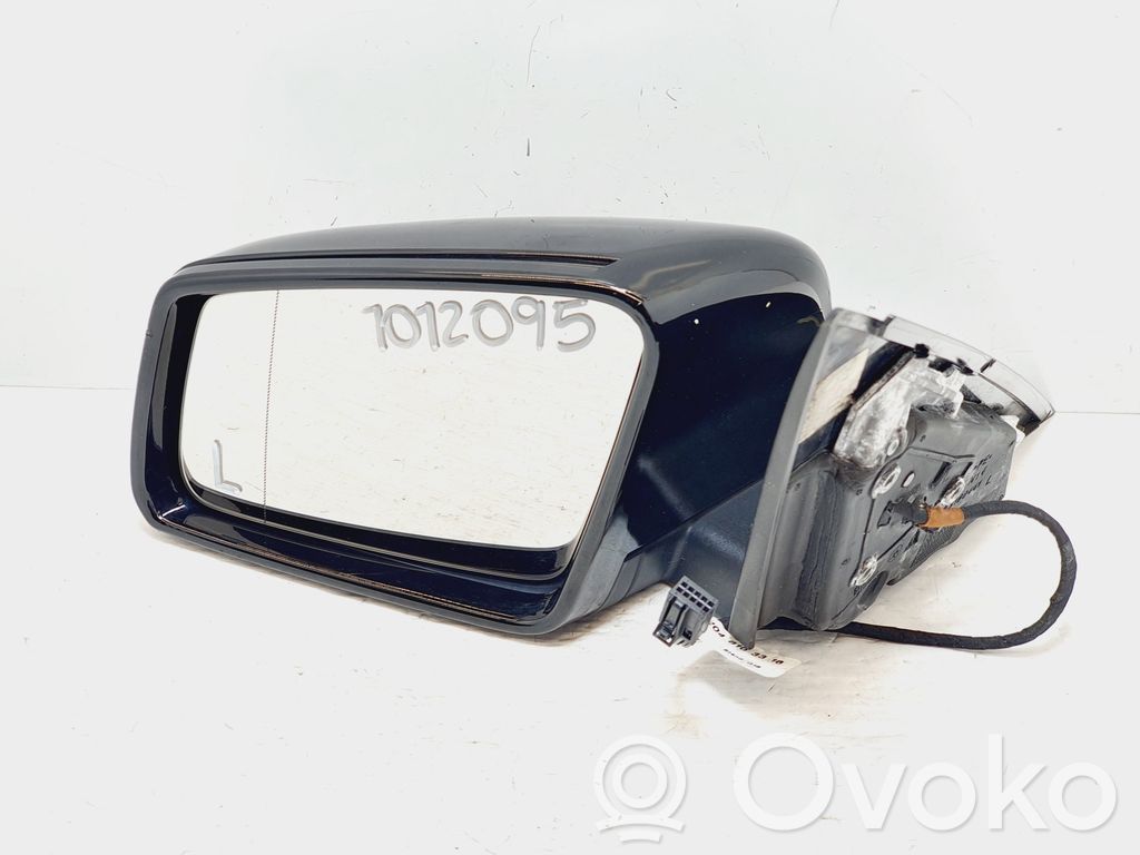 Mercedes-Benz C W205 Elektryczne lusterko boczne drzwi przednich 