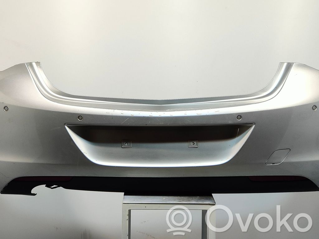 Opel Astra J Galinis bamperis 