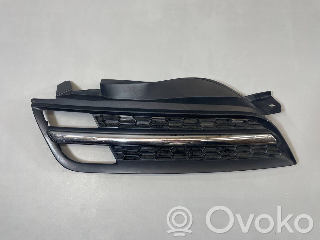 Front grill   62320BC41A
