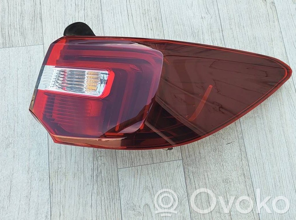 Opel Grandland X Lampa tylna 
