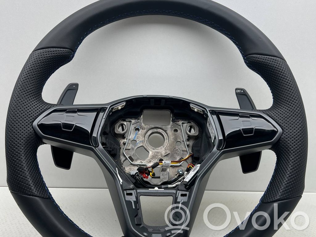 Volkswagen PASSAT B8 Ohjauspyörä 