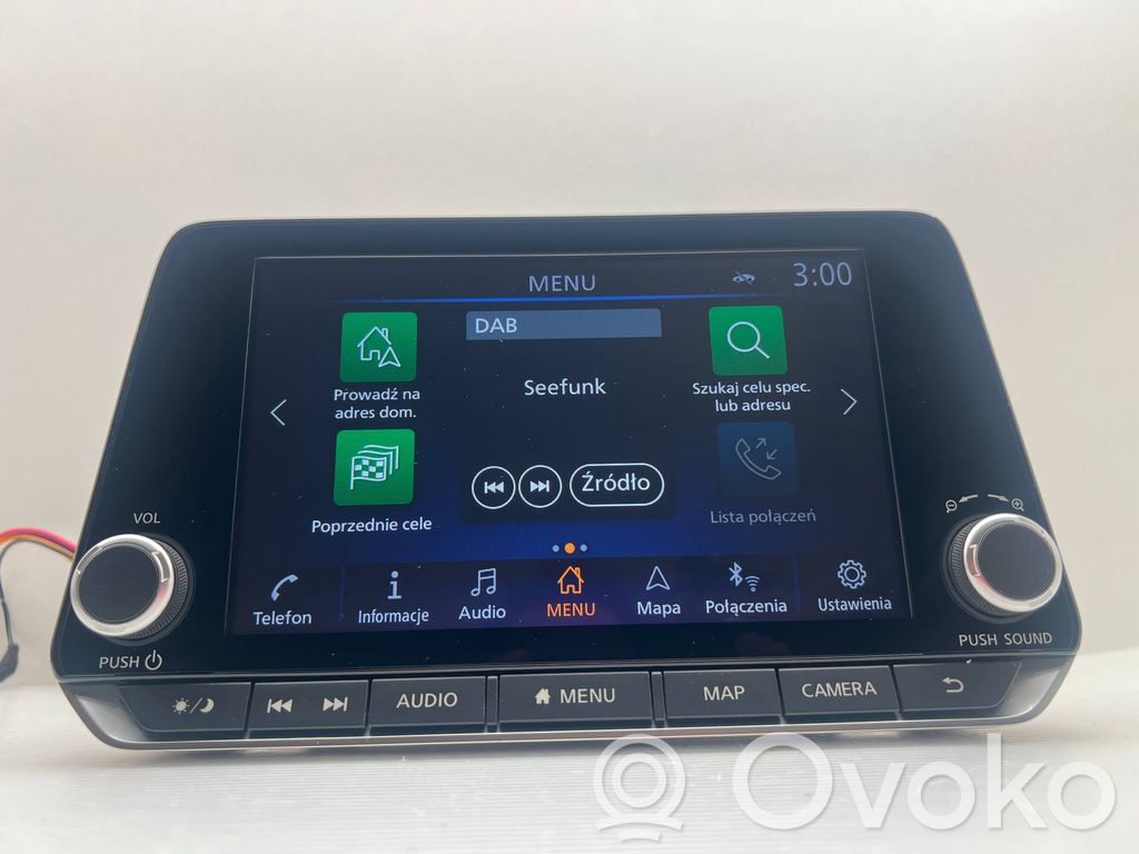 Nissan Juke II F16 Panel / Radioodtwarzacz CD/DVD/GPS 