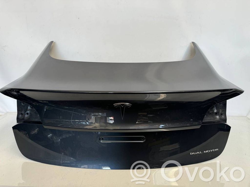 Tesla Model 3 Tailgate/trunk/boot lid 