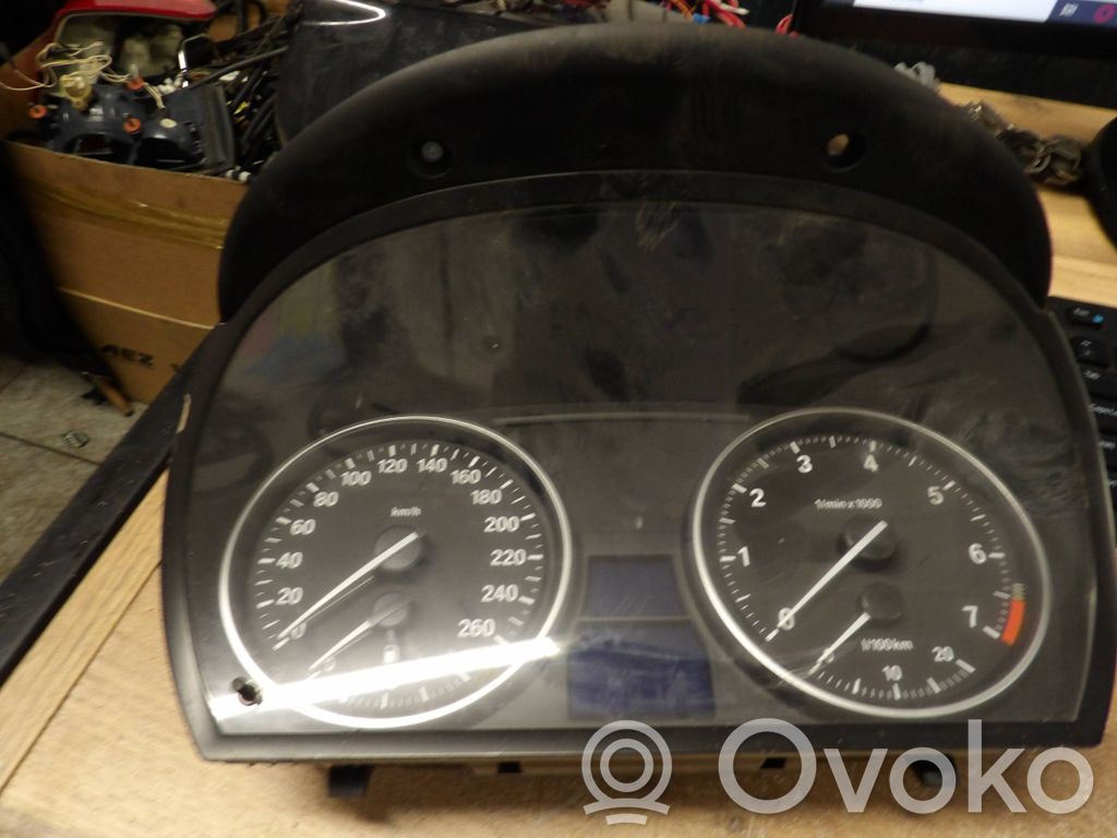 Speedometer (instrument cluster)   9187356,796146680,14369510
