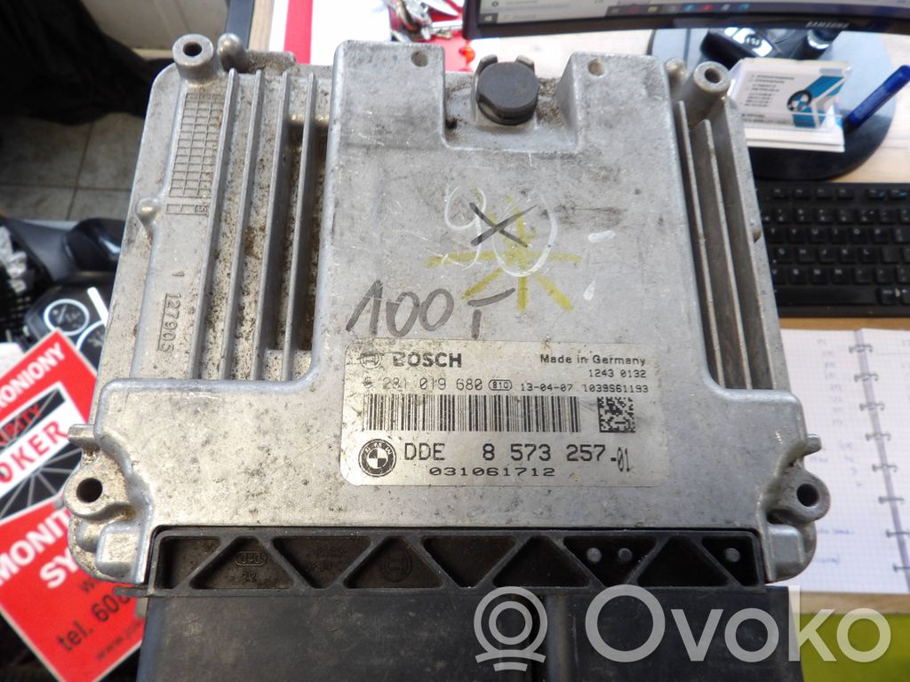 Sterownik / Moduł ECU   8573257,0281019680,031061712