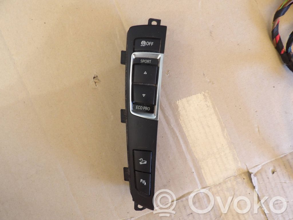 BMW X3 F25 Przycisk kontroli trakcji ASR 
