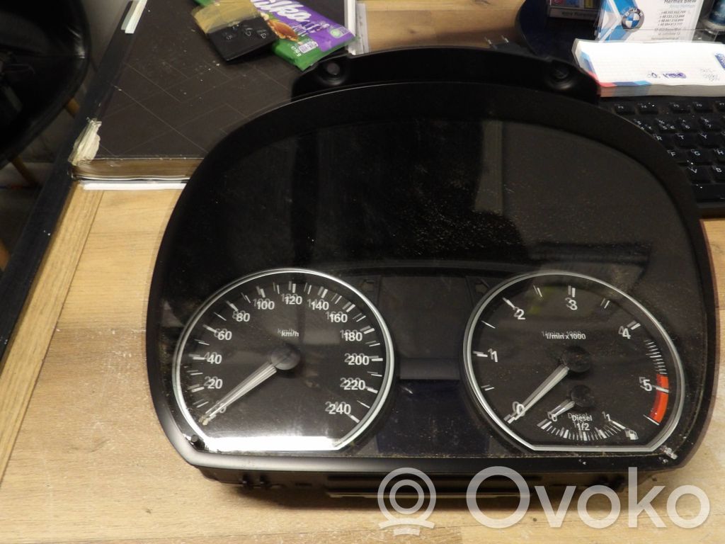 BMW 1 E81 E87 Speedometer (instrument cluster) 