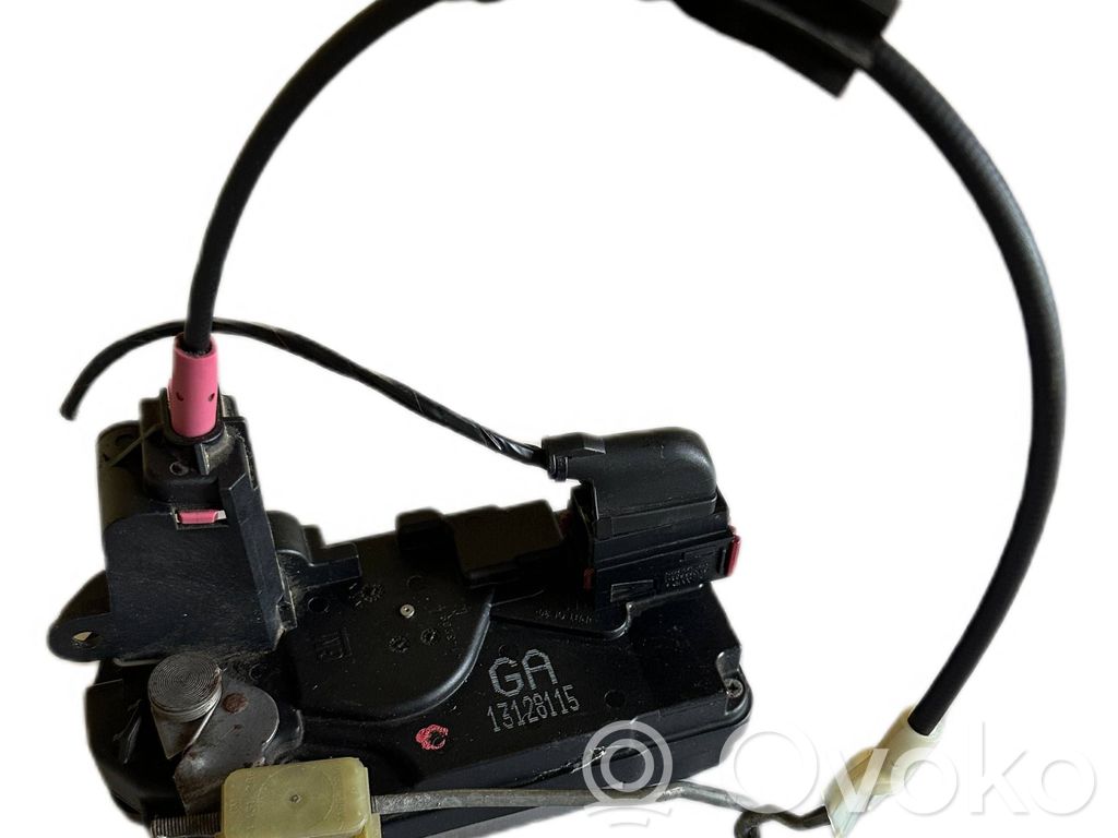 Opel Astra H Rear door lock 