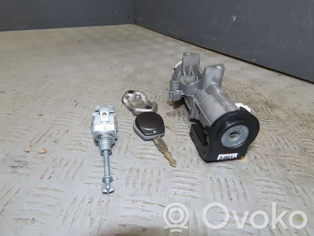 Suzuki Celerio Lock set 