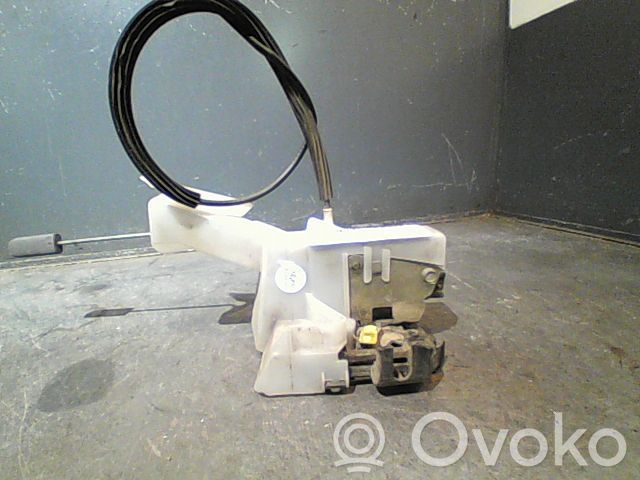 Renault Clio II Front door lock 