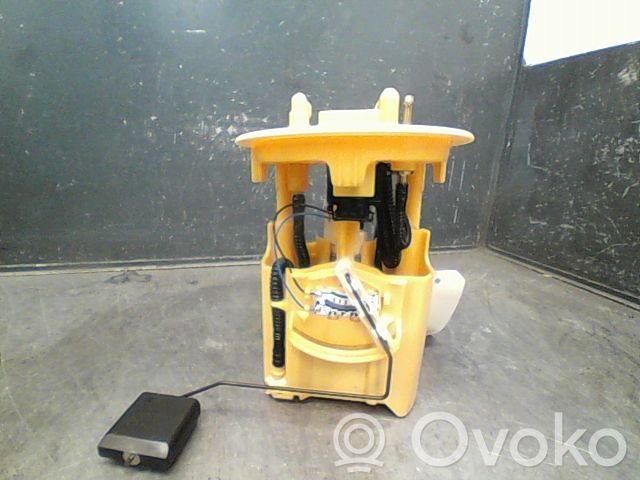Bomba interna de combustible   1525V1