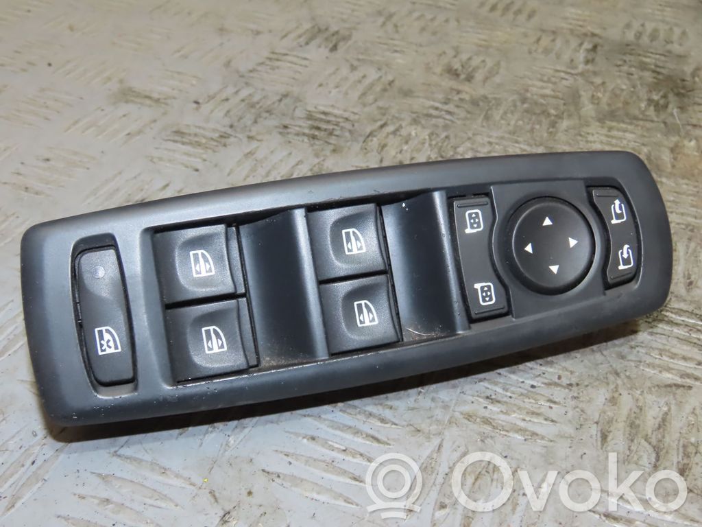 Renault Laguna III Comutator comandă geamuri electrice 