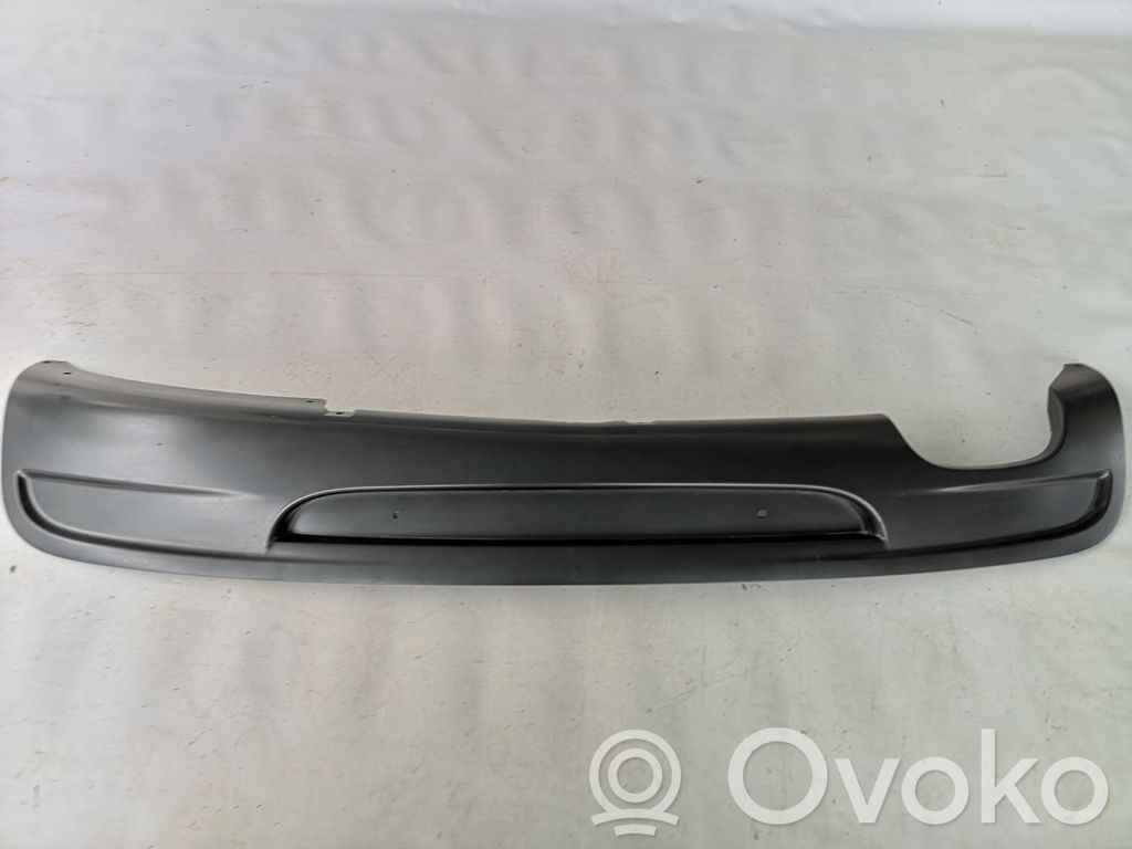 BMW 1 E82 E88 Apakšējā bampera daļa 