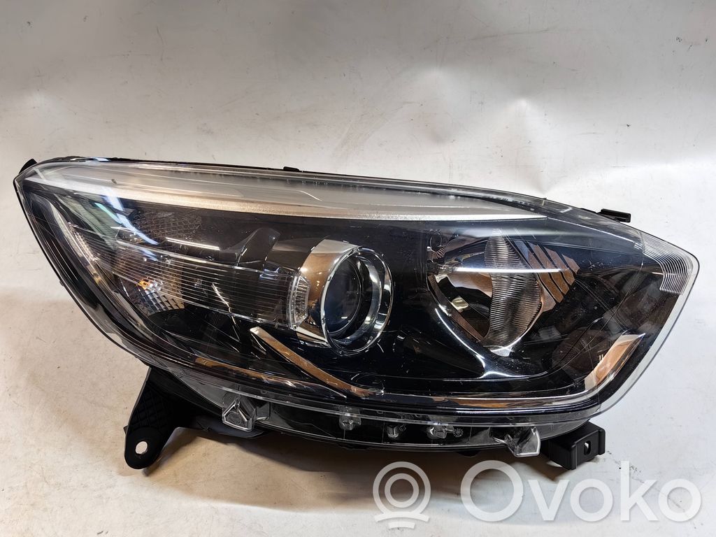 Renault Captur Scheinwerfer 
