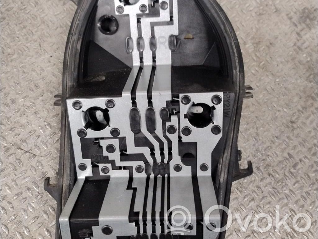 Renault Clio III Galinio žibinto dangtelis (lizdas) 