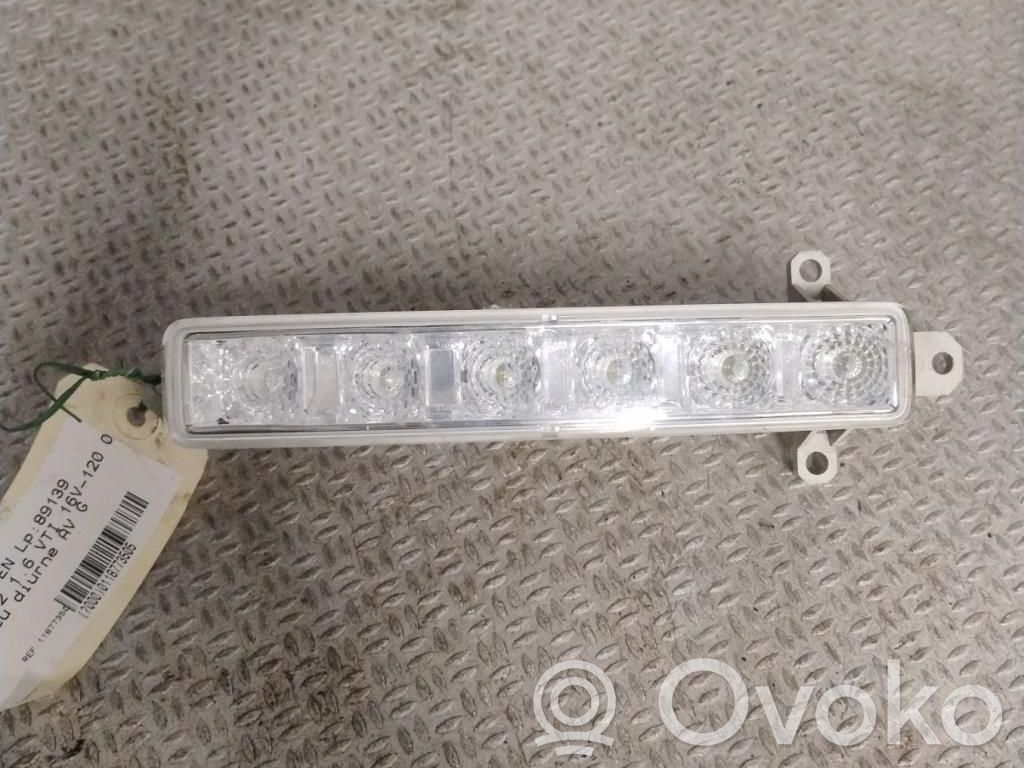 LED Daytime headlight   9677409380