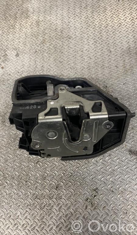Front door lock   51217202146