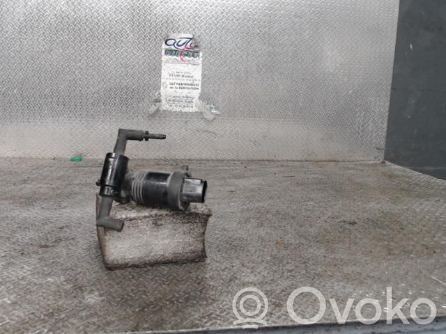 Dodge Caliber Windscreen/windshield washer pump 