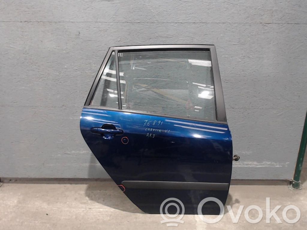 Toyota Corolla Verso E121 Galinės durys 