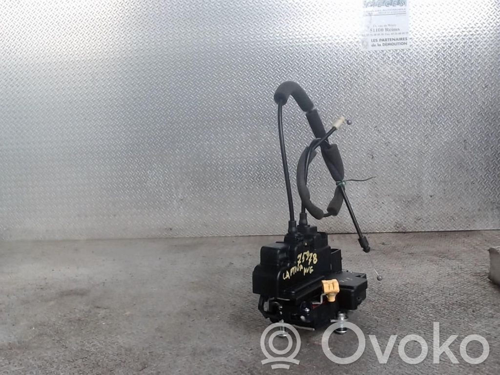 Chevrolet Captiva Încuietoare ușă față 