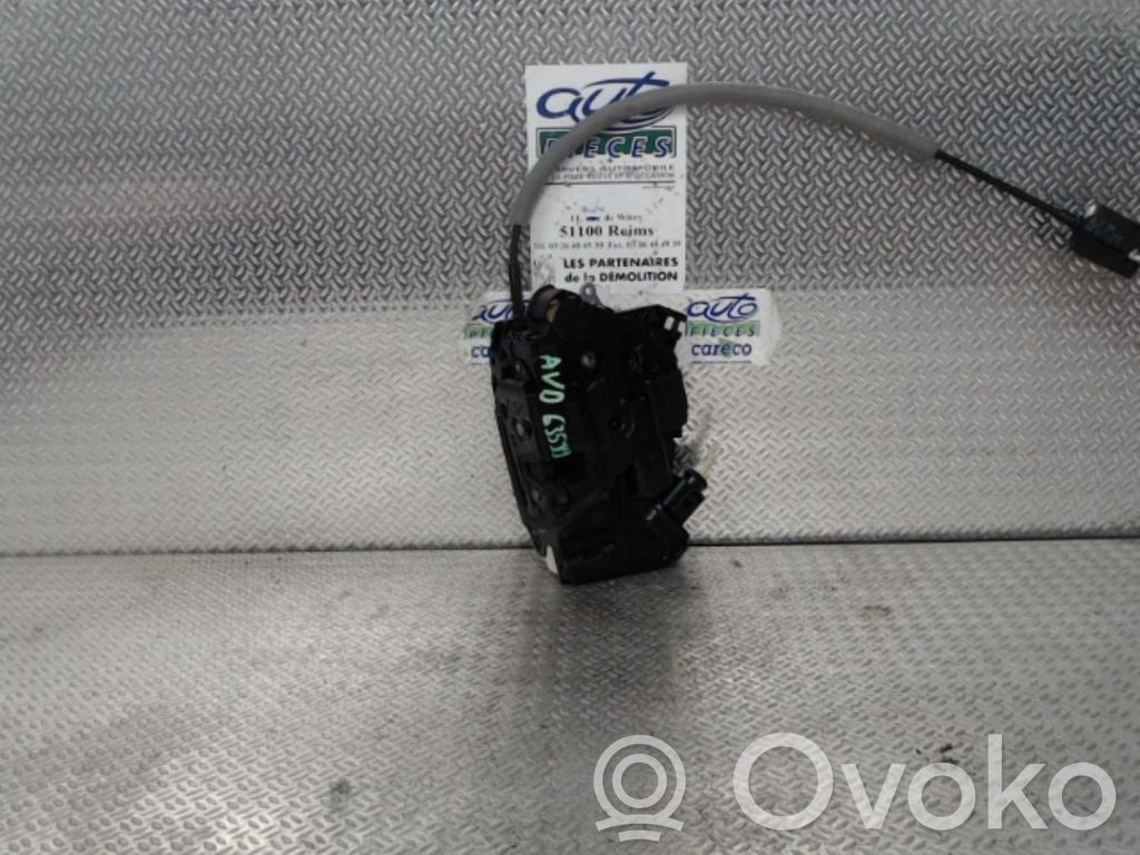 Front door lock   5N1837016N