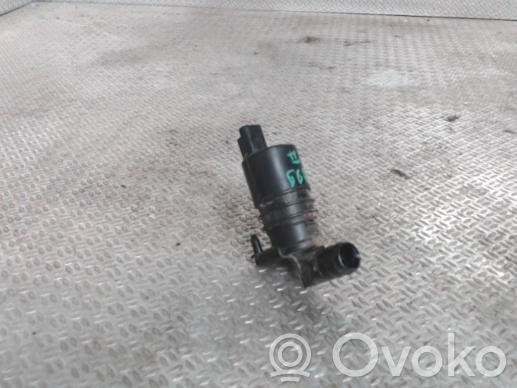Windscreen/windshield washer pump   0000643497