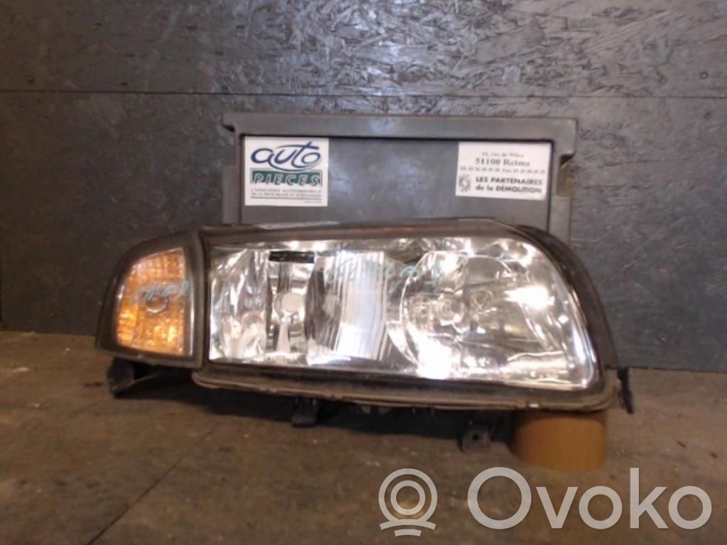 Volvo S80 Headlight/headlamp 