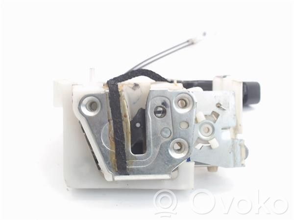 Nissan Pixo Zamek drzwi tylnych 