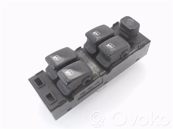 Hyundai Matrix Electric window control switch 
