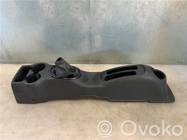Nissan Micra C+C Center console 