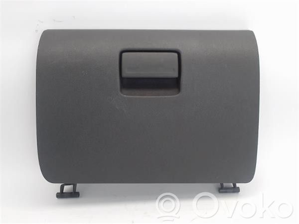 Ford Focus Glove box 
