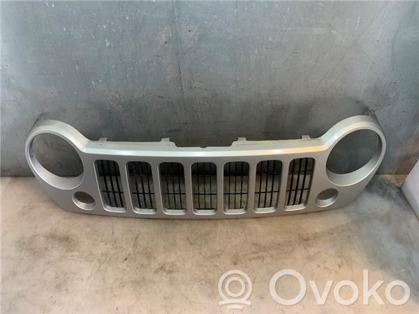 Kühlergrill   55157120A