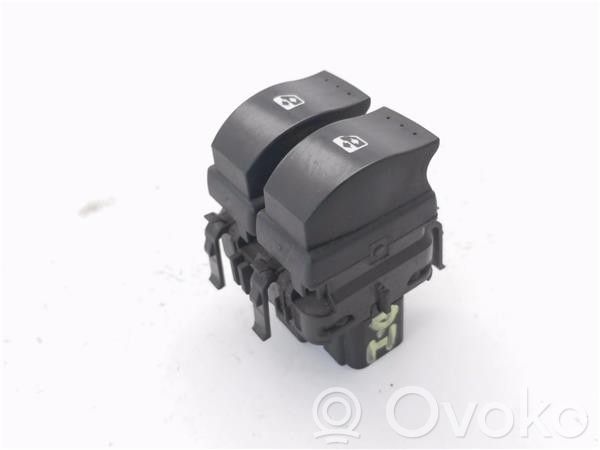 Renault Clio II Electric window control switch 