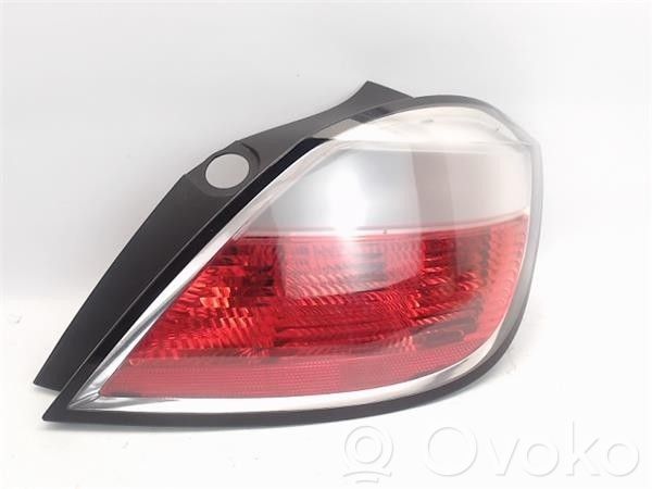 Opel Astra G Lampa tylna 